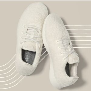 Allbirds Womens Wool Runner Fluff Sneakers shoes sz 9